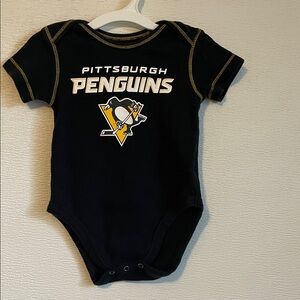 NHL Pittsburgh Penguins Short Sleeve One Piece 3-6 MOS
